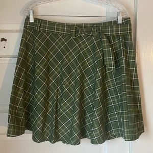 Princess Highway green plaid mini swing skirt with removable belt. Size AU 16.